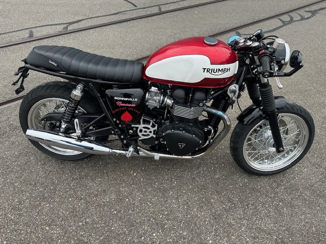 TRIUMPH Bonneville 900 Retro Occasion