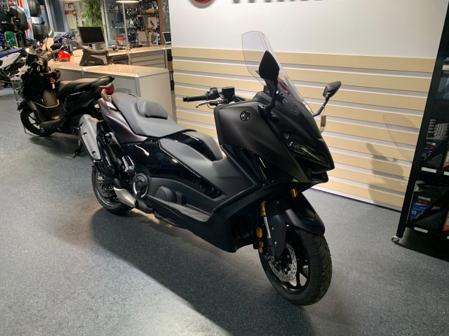 YAMAHA TMax 560 Tech Max Roller Tageseinlösung YAMAHA TMax 560 Tech Max Roller Tageseinlösung