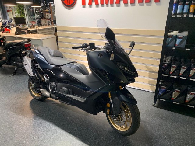 YAMAHA TMax 560 Tech Max Roller Tageseinlösung YAMAHA TMax 560 Tech Max Roller Tageseinlösung