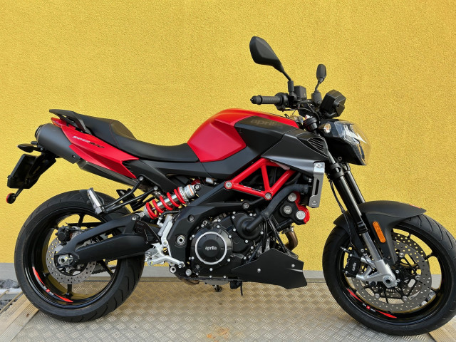 APRILIA Shiver 900 Naked Occasion