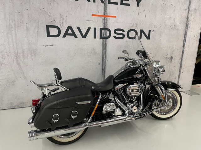 HARLEY-DAVIDSON FLHRC 1690 Road King Classic Touring Occasion