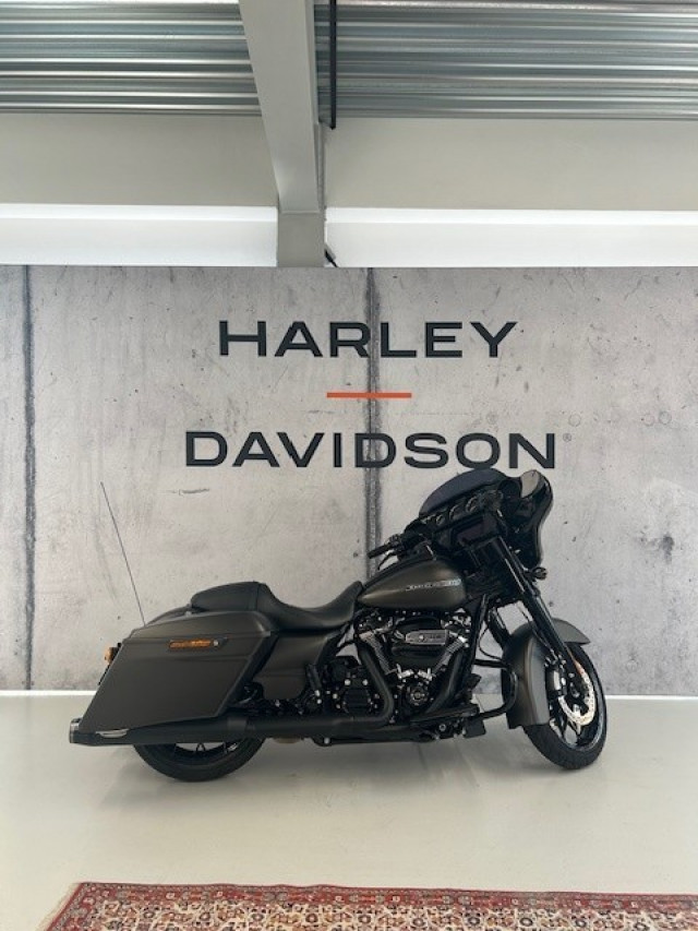 HARLEY-DAVIDSON FLHXS 1868 Street Glide Special 114 Touring Occasion