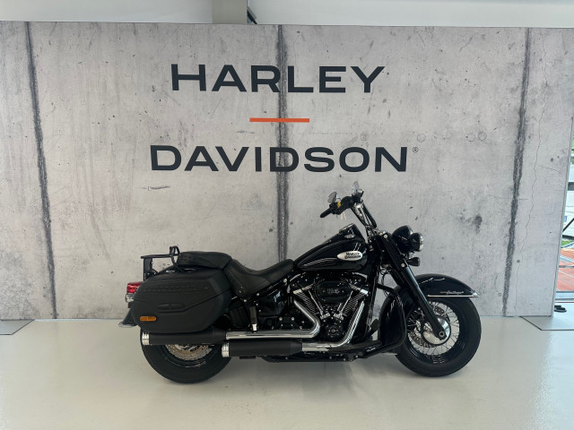 HARLEY-DAVIDSON FLHCS 1868 Heritage Classic 114 Touring Occasion