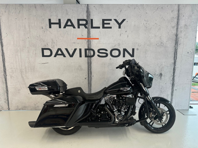 HARLEY-DAVIDSON FLHXS 1690 Street Glide Special Touring Occasion