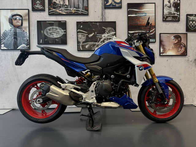BMW F 900 R A2 Sport Naked Neufahrzeug