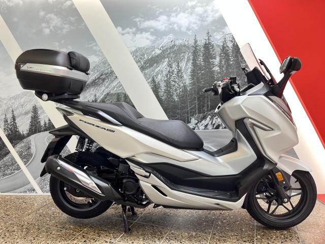 HONDA NSS 300 Forza Roller Occasion