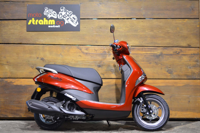 YAMAHA LTS 125 Delight Scooter Modèle démo