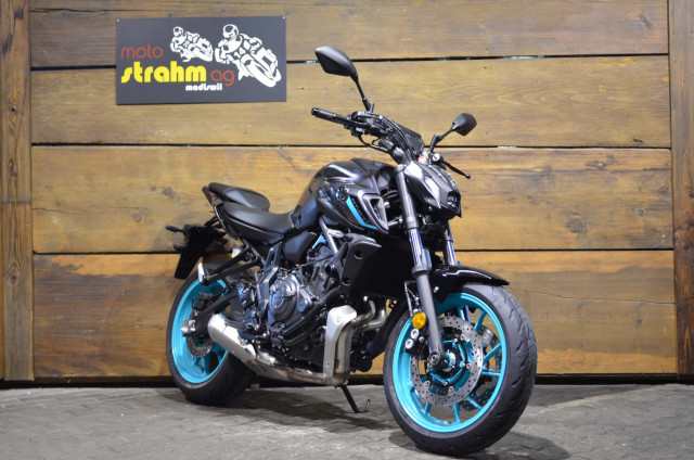 YAMAHA MT-07 2023 Naked Moto neuve