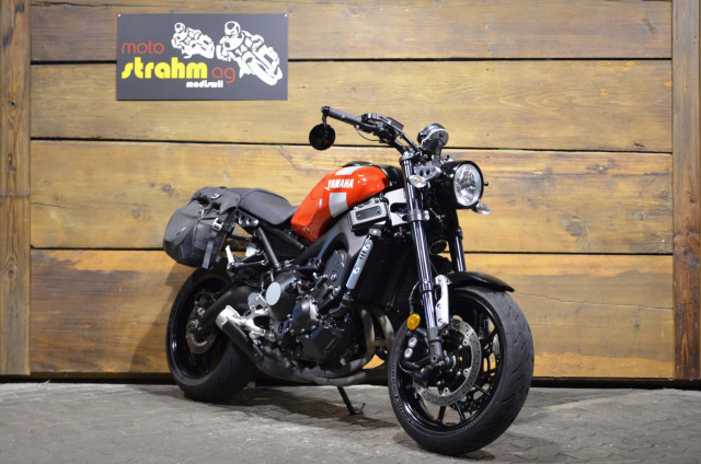 YAMAHA XSR 900 80 Black Retro Used