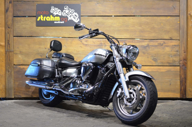 YAMAHA XVS 1300 A Midnight Star Custom Occasion