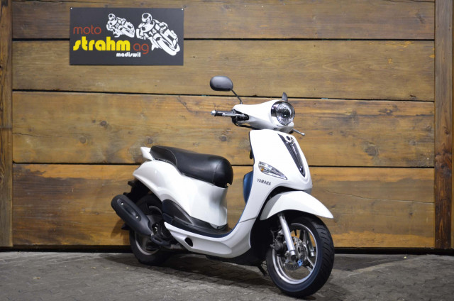 YAMAHA XC 115 Delight Scooter Used