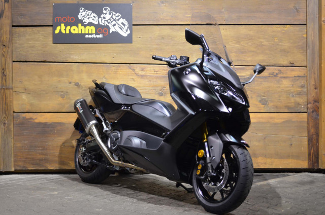 YAMAHA TMax 560 Tech Max Roller Vorführfahrzeug