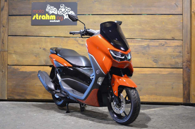 YAMAHA NMax 125 Roller Vorführfahrzeug