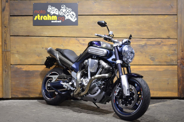 YAMAHA MT-01 Naked Occasion