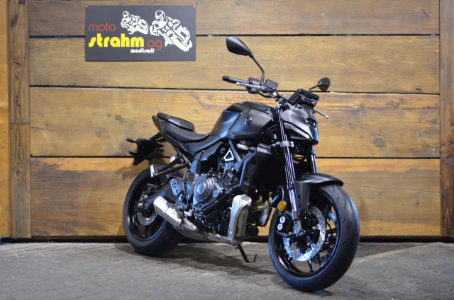 YAMAHA MT-07 Naked Neufahrzeug