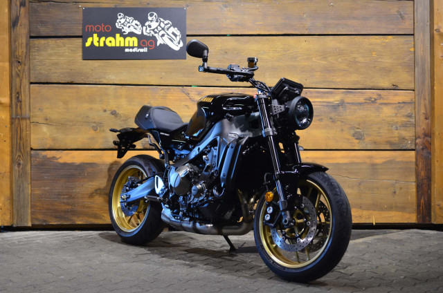 YAMAHA XSR 900 Retro Neufahrzeug YAMAHA XSR 900 Retro Neufahrzeug