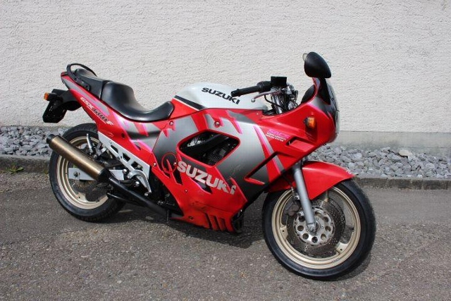 SUZUKI GSX 600 F Touring Occasion