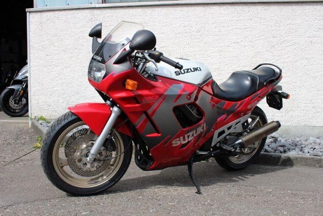 SUZUKI GSX 600 F Touring Occasion