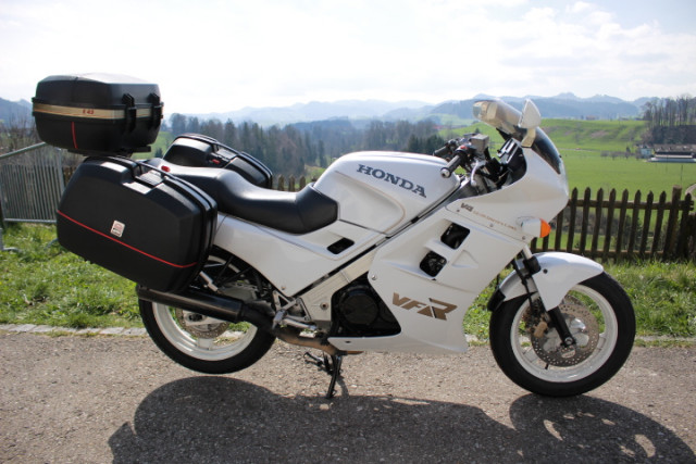 HONDA VFR 750 F Sport Occasion