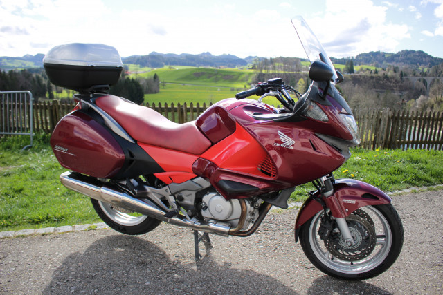 HONDA NT 700 VA Deauville Touring Occasion