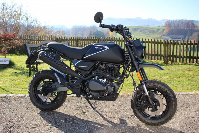 BRIXTON Crossfire 125 XS Naked Occasion