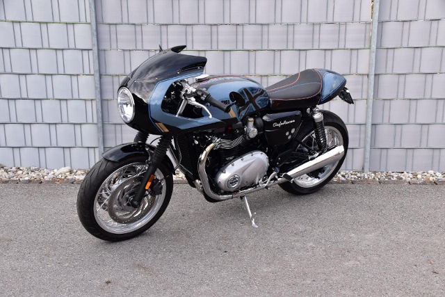 TRIUMPH Thruxton 1200 Retro Tageseinlösung