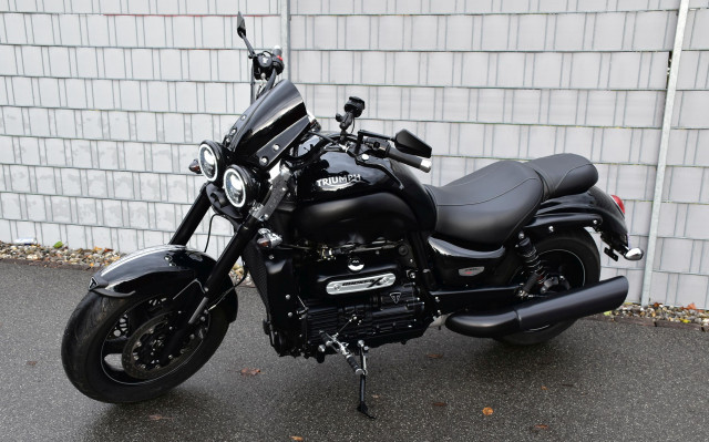 Triumph on sale rocket 2018