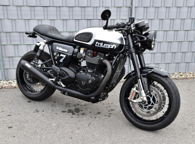 TRIUMPH Thruxton 1200 R Retro Usato