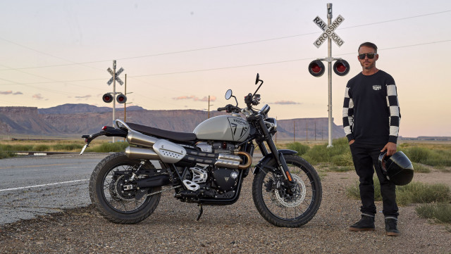 TRIUMPH Scrambler 1200 X Retro Neufahrzeug