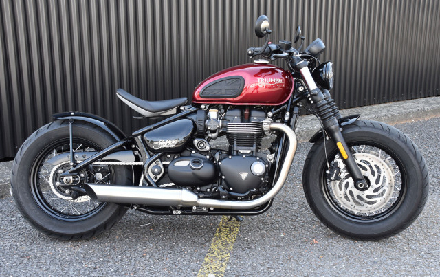 TRIUMPH Bonneville Bobber 1200 Retro Occasion