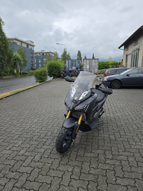 SYM ADXTG 400 Roller Neufahrzeug