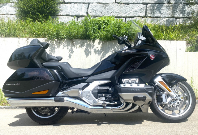 HONDA GL 1800 Gold Wing Tour DCT Touring Used