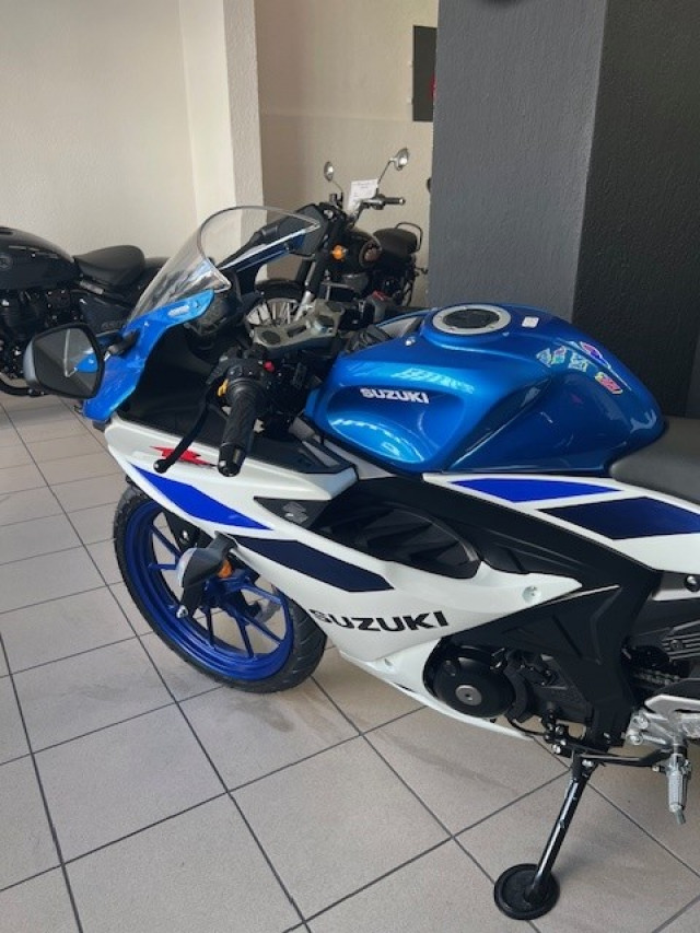 SUZUKI GSX-R 125 Sport Neufahrzeug