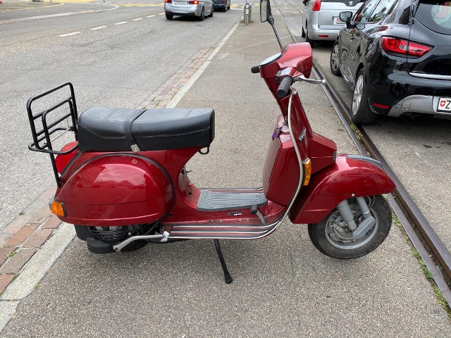 PIAGGIO Vespa PX 125 E Scooter Usato