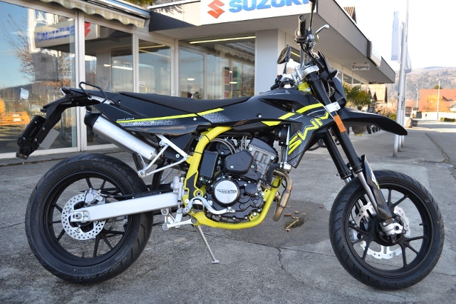 SWM SM 125 R Supermoto Moto neuve