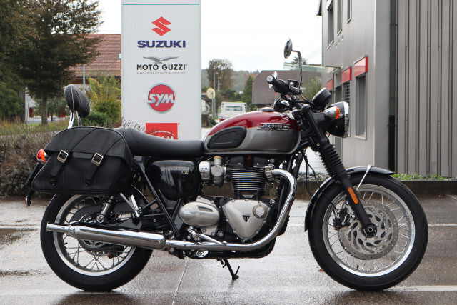 TRIUMPH Bonneville T120 Retro Usato