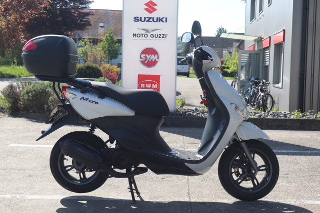 YAMAHA YN 50 Neos Scooter Used
