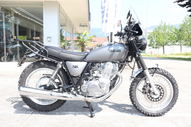 YAMAHA SR 400 Retro Occasion