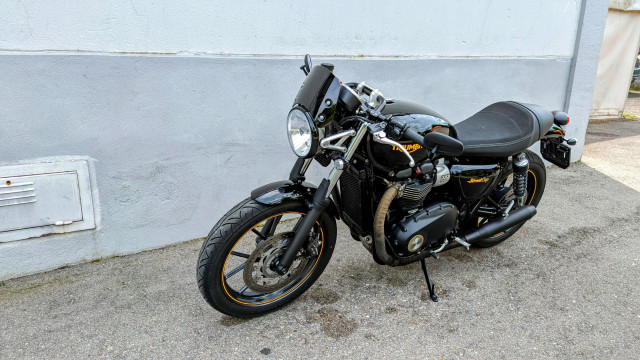 TRIUMPH Street Cup 900 Retro Usato