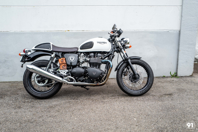 TRIUMPH Thruxton 900 Ace Special Edition Retro Usato