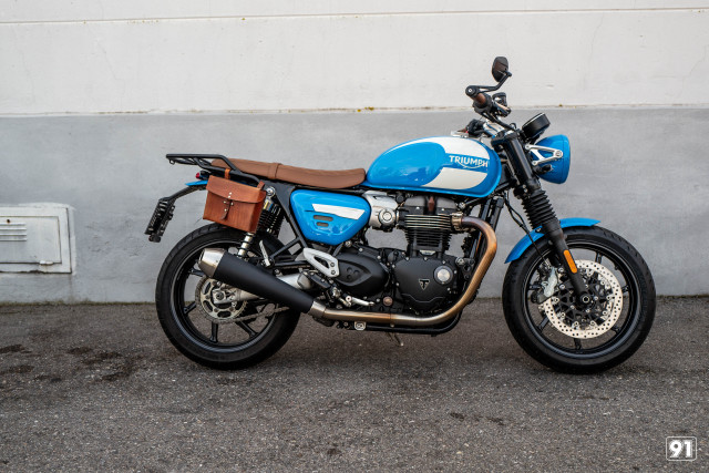 TRIUMPH Speed Twin 1200 Retro Usato