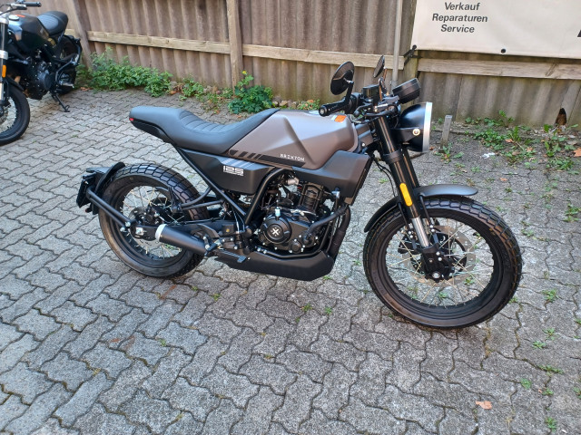 BRIXTON Crossfire 125 Retro Vorführfahrzeug