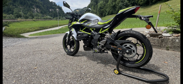 KAWASAKI Z 125 Naked Occasion