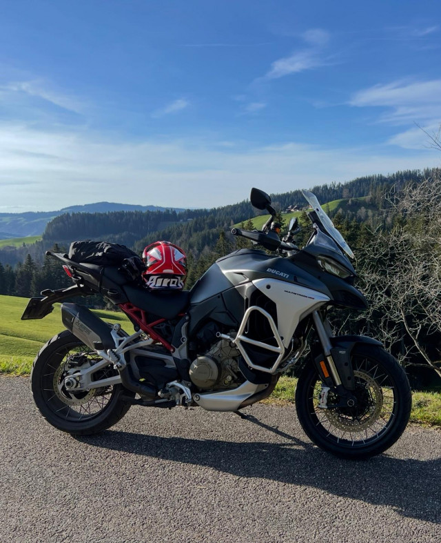 DUCATI Multistrada 1160 V4 S Spoked Wheels Touring Occasion