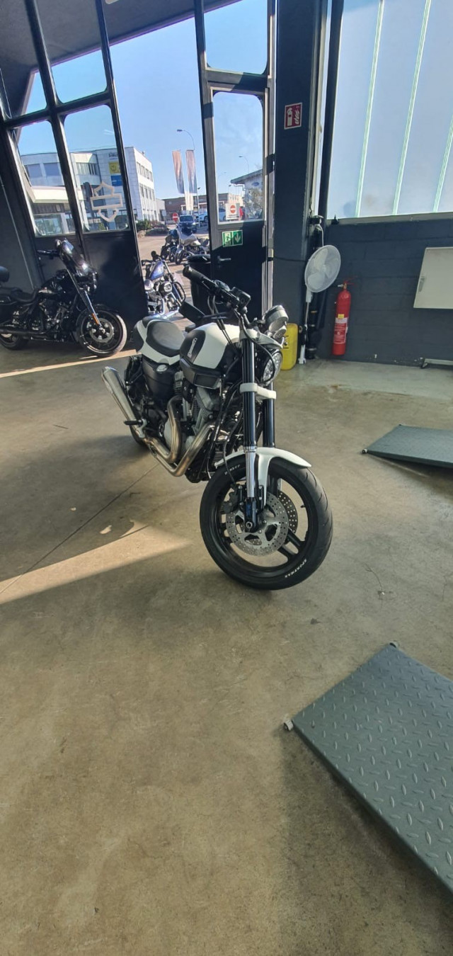 HARLEY-DAVIDSON XR 1200 Sportster Custom Occasion