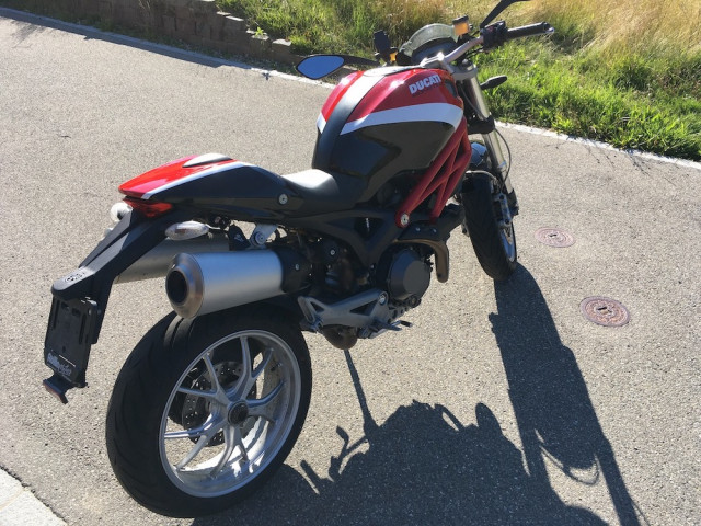 DUCATI 1100 Monster Naked Occasion