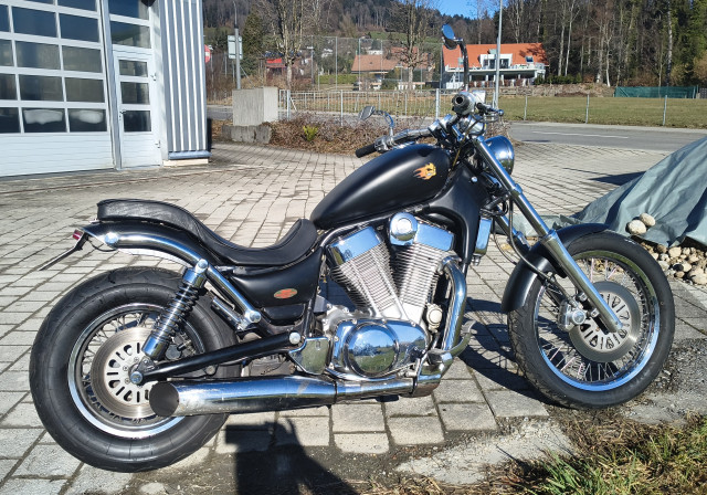 SUZUKI VS 1400 G Intruder Custom Occasion SUZUKI VS 1400 G Intruder Custom Occasion