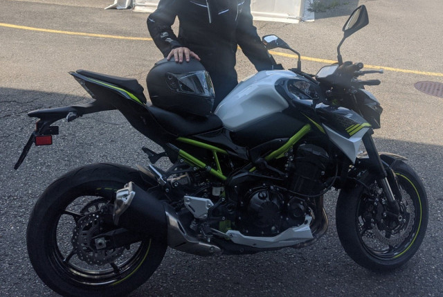 KAWASAKI Z 900 Naked Neufahrzeug