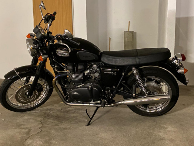 TRIUMPH Bonneville 900 Retro Occasion