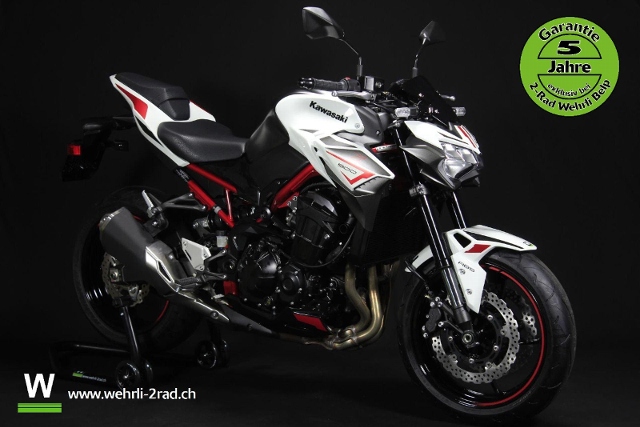 KAWASAKI Z 900 Naked Moto neuve